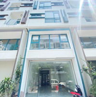 Cho Thuê Vp Kđt Galaxy - Tố Hữu.diện Tích90M2 Thông Sàn, Thang Máy Cuối Nhà. Đh Âm Trần. Có Pccc