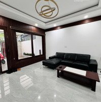 Hàng Hiếm - Nhà Đẹp 3 Tầng, Full Nội Thất Giá Bán 6,5 Tỷ. Đặc Biệt Có Thang Máy