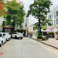 Shophouse Vincom Đã Hoàn Thiện Đang Cho Thuê Có Dòng Tiền. Giá Bán 14,7 Tỷ. Liên Hệ: 0963217212