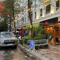 Shophouse Vincom Đã Hoàn Thiện Đang Cho Thuê Có Dòng Tiền. Giá Bán 14,7 Tỷ. Liên Hệ: 0963217212