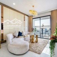 Chuyên Bán Căn Hộ Saigon Royal Officetel 2.5 Tỷ, 1+Pn 4.2 Tỷ, 2 Phòng Ngủ6 Tỷ, 3 Phòng Ngủ12Tỷ. Liên Hệ: 0908.103.696