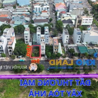 Bán Gấp Cặp Mặt Tiền Kinh Doanh Gs24 Đối Diện Vòng Xoay Quảng Trường Dĩ An Cổng Khu Biệt Thự