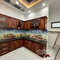 Nhà 4 Tầng Vị Trí Đẹp 65M2, Đường 10M Thông, Btct Chắc Chắn 6 Phòng, 1 Đời Chủ. Ngay Ubnd Q12