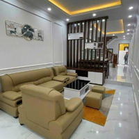 Hiếm- Lạc Thị,Thanh Trì - Nhà Mới 45M2 5 Tầng, Ôtô Tránh, Ôtô Vào Nhà Chỉ 6 Tỷ, Liên Hệ: 0904690958