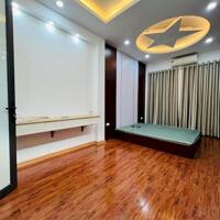 Nhà phố Kim Mã, 35M2, Ngõ 3 Gác, 2 Thoáng, Full nội thất, Nhỉnh 6 Tỷ (có bớt)