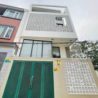 Định Cư Úc Cần Bán Nhà Thích Quảng Đức, Phú Nhuận-Giá:3,87Tỷ/69,3M2 (6,3X11M), Kc 4 Tầng Btct, Hđt