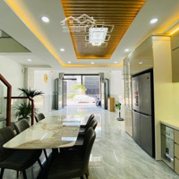 Bán Gấp Nhà 58M2 Đ.phan Văn Hân, P17, Bình Thạnh. Giá Bán 3Tỷ150, Hẻm Ô Tô, Sổ Riêng, Liên Hệ: 0764820879 Thu