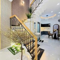 Nhanh Tay Sở Hữu Ngay Nhà Đẹp Giá Bán 3Tỷ650, 54M2, Đường Thành Thái, P14, Q10. Liên Hệ: 0921922735 Nguyên