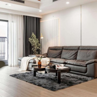 Bán Nhà Ô Cách, Quận Long Biên 45M2, 5 Tầng, Hơn 6 Tỷ, Lô Góc, Sát Ô Tô, Full Đồ, 0967.008.185