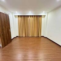 Bán Nhà Bát Khối, ÔTÔ Đỗ Cổng - 35m2, 5 Tầng, NHỈNH 6 tỷ