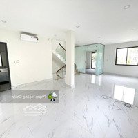 Cho Thuê Gấp Nhà Phố Góc Đường 25M 9X16M 156M2 Hoàn Thiện Giá Bán 33 Triệu Làm Văn Phòng Và Ở Tiện Lợi