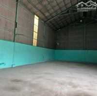 Cho Thuê Kho Xưởng Quận 7Diện Tích300M2 Đủ Điện, Nước Ở Lại Được