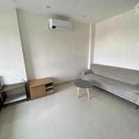 Cho thuê Studio full gỗ giá 5,8tr/th. Lien hệ: 0961355531