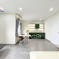 Studio - Ban Công, Cửa Sổ Thông Thoáng - Full Nội Thất - Nguyễn Thị Định