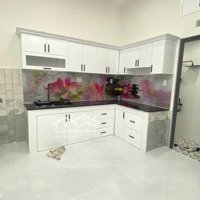 Bán Nhà Ngộp Ngay Sát Chợ Linh Xuân, Đường Suối Cái, Thủ Đức. Giá Bán 2Ty1, 75M2, Nhà 1T1L,Shr