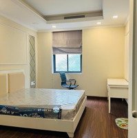 Shophouse Lakeview City Mặt Tiền Đường Lớndiện Tích5X20M 5 Lầu Nhà Full Nội Thất Giá Bán 35 Triệu Liên Hệ: 0902872670