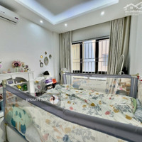 Chủ Giảm Hơn 1 Tỷ-Nhà Tạ Quang Bửu Khu Vip Quận 8-92M2-4 Tầng-Ngang 4.5M-Dòng Tiền 30 Triệu/Thg-Hxh