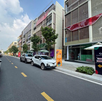 Cắt Lỗ 6 Tỷ - Nhà Phố Global City - Vị Trí Gần Cổng Chính Đỗ Xuân Hợp Giá: 44,5 Tỷ