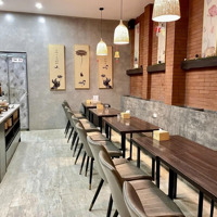 Sang Nhượng Nhà Hàng Buffet Chay Phố Tây Sơn - Ngã Tư Sở -Mặt Tiền5M Nở Hậu - Kinh Doanh Thuận Tiền