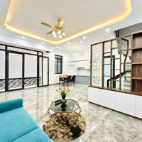 Còn 1 Căn Duy Nhất Tầm 2 Tỷ, Ngay Cạnh Trường Cấp 1 Đồng Hoà, Dự Án Golden Point, Elite Center