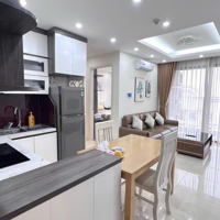 Cho Thuê Căn 2 Ngủ, 52M3, Tầng Cao, Đủ Đồ, C2 Vinhomes D''capitale Trần Duy Hưng. Liên Hệ: 0974.629.234