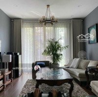 Cc Bán Gấp Biệt Thự 450M2 Mặt Hồ Vinhomes Thăng Long Thuộc Hàng Vip Nhất Dự Án. Liên Hệ: 0936461318