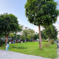 Gia Đình Cần Bán Căn 3 Phòng Ngủ- 101M2 View Hồ Điều Hoà, Hướng Đông Nam Ở Khai Sơn City