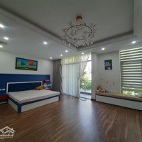 Siêu Phẩm Lô Góc - Mặt Phố Trần Quốc Hoàn, Cg : Diện Tích 52/75M2 X 8 Tầng Thang Máy, Mặt Tiền 5M