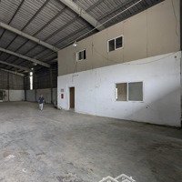 Cho Thuê Xưởng (Như Hình) Diện Tích: 450M2 Diện Tích: 550M2 - Đường Nhựa Rộng 8M Đc: Vĩnh Phú - Thuận An