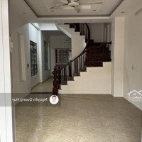 Bán Nhà 3 Tầng,Diện Tích40M2 Tại Ngọc Thụy, Long Biên, Ngõ Ô Tô 7 Chỗ Vào Tận Nhà, Tài Chính 7 Tỷ.