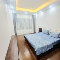 Bán Nhà Dịch Vọng , Khúc Thừa Dụ Nhà Dân Xây, 2 Thoáng,Ngõ 3M,Ra Phố 30M:42M X5T,6 Ngủ,Nội Thất