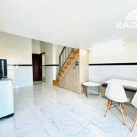 Duplex Full Nội Thất - Ban Công Ở Tô Ký Gần Cvpm Quang Trung