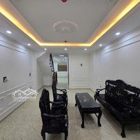 Bán Nhà Phố Đội Cấn, Khu Vip, Nội Thất Đẹp, Thang Máy Xịn, Ở Ngay, 51Mx7T, Giá: 19,8 Tỷ.