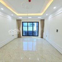 Bán Nhà Phố Đội Cấn, Khu Vip, Nội Thất Đẹp, Thang Máy Xịn, Ở Ngay, 51Mx7T, Giá: 19,8 Tỷ.