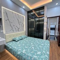 Hiếm! Nhà Lô Góc Full Nội Thất Phố Chùa Bộc, Đống Đa(25M2*5T), Gần Phố, Chỉ 4.98 Tỷ