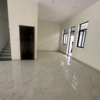 Cần Cho Thuê Văn Phòng Khu Him Lam Q. 7.Diện Tích100M2. Giá 21 Triệu/Tháng