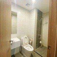 Cần Bán Nhanh Căn Hộ 2N2Vs 62M2 View Thoáng, Full Đồ Chỉ 3,050 Tỷ Có Thương Lượng. Liên Hệ: 0987328861