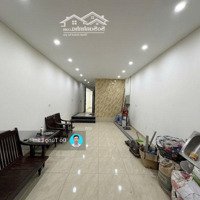 Chính Chủ Cần Bán 80M2 Nhà 5 Tầng, Thang Máy Tại Ngõ 163 Nguyễn Văn Cừ. Đường 4M Thông Ô Tô