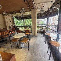 Cho Thuê Mặt Bằng Kinh Doanh Cafe Cực Đẹp Phố Hồ Tùng Mậu, Lô Góc 2 Mặt Tiền 8M, Vị Trí Ngã Ba Hot