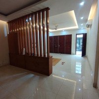 Cho Thuê Nhà Liền Kề Vov Mễ Trì -90M2,Xây 5 Tầng Thông Sàn,Có Thang Máy,Đh, 35 Triệu