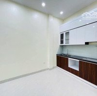 Bán Gấp Nhà Riêng Trong Ngõ Đường Giải Phóng 38 M2, 4 Tầng, 2 Phòng Ngủ+ 3 Vệ Sinh Giá Bán 6,9 Tỷ, Sổ Đỏ