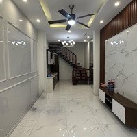 Chính Chủ Bán Nhà Tạ Quang Bửu, Vì Bước Ra Phố, Gần Ô Tô 33M2X5T, Chỉ Với Hơn 7Tỷ