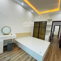 Bán Nhà 6 Tầng, 36M2 Tại Khương Trung, Ô Tô Đi Qua Nhà, Giá Siêu Hời