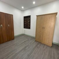 Bán nhà phân lô ngõ 199 Hồ Tùng Mậu 40m2*4 tầng* gần chợ, trường. Giá 6.3 tỷ