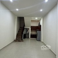 Hàng Hiếm Tại Hoa Huệ, 15,5 Tỷ, 40M2, Nhà Mặt Phố Chính Chủ