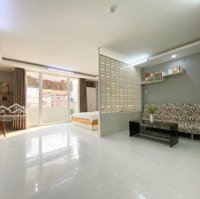 Cho Thuê Chdv 40M2 Full Nội Thất Ban Công Ngay Lê Quang Định Giá Còn Thương Lượng