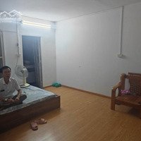 Cho Thuê Căn Hộ 65 M2 Tại Khu Tập Thể Thanh Xuân Bắc, Giá Cực Chất Chỉ Với 6 Triệu Vnd