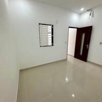 NHÀ NGAY TRƯỜNG HỌC ÂU DƯƠNG LÂN, DT 40M2, HẺM XE HƠI, 0902493390