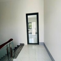 BÁN NHÀ TRỆT 2 LẦU ĐƯỜNG D25 KDC HỒNG LOAN - CÁI RĂNG - CẦN THƠ