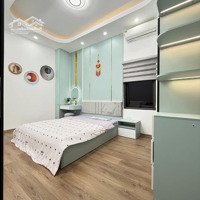 Bán Gấp Nhà Riêng 3 Phòng Ngủ- 6 Tầng - 24M2- Nhỉnh 5 Tỷ Tây Sơn, Đống Đa